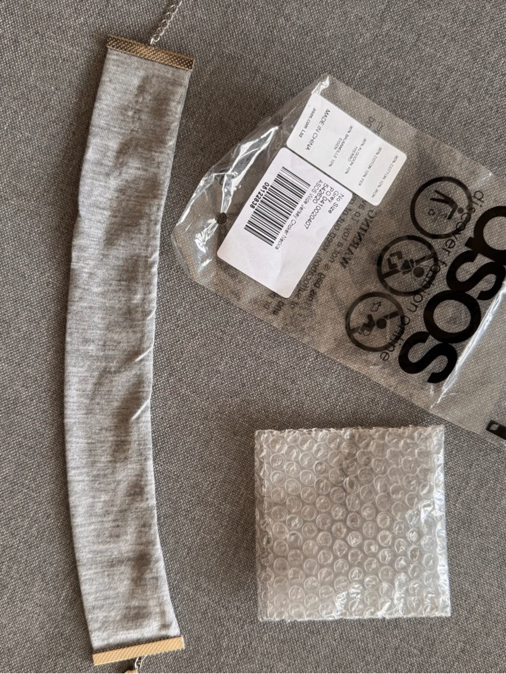 ASOS Light Gray Ribbed Choker - Picture 5 of 6
